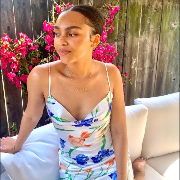 NWT Trendy Floral Satin Slip On Mini Dress - Picture 2 of 6